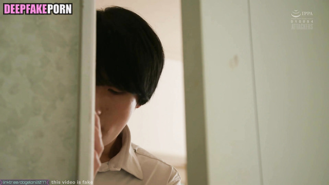 가짜 포르노 Fake porn shows how IU wanna be treated in bed 아이유 [PREMIUM]