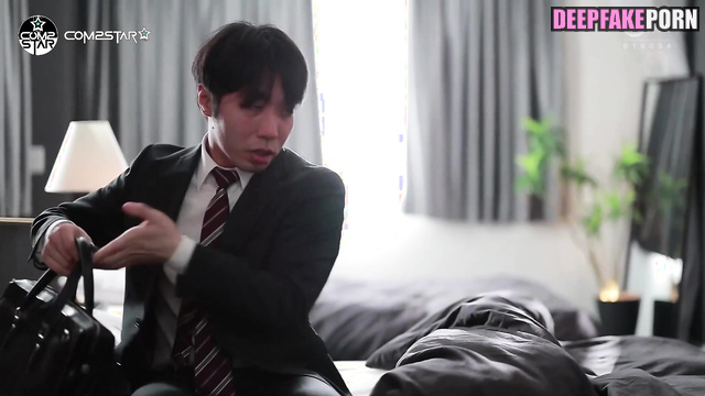 (아이사 스테이씨) fake Isa trying her colleague as a lover [PREMIUM]