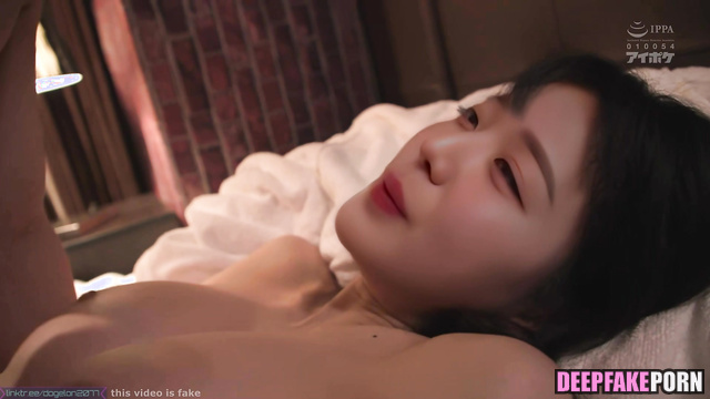 Korean star Wonyoung アイヴ 本物の偽物 having sex with a commoner / [PREMIUM]