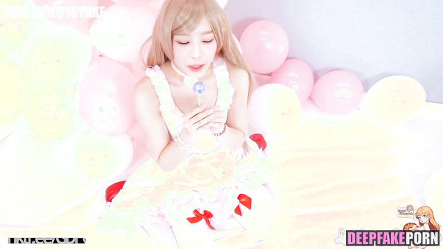 (츄 이달의 소녀) threesome ai scenes with two cocks and Chuu in cute dress