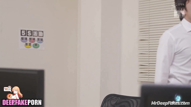 Sex in the office is the best adventure for IU (아이유 딥페이크 영상) - face swap