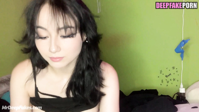 Look, she is going to cum live / Kyedae solo artificial intelligence