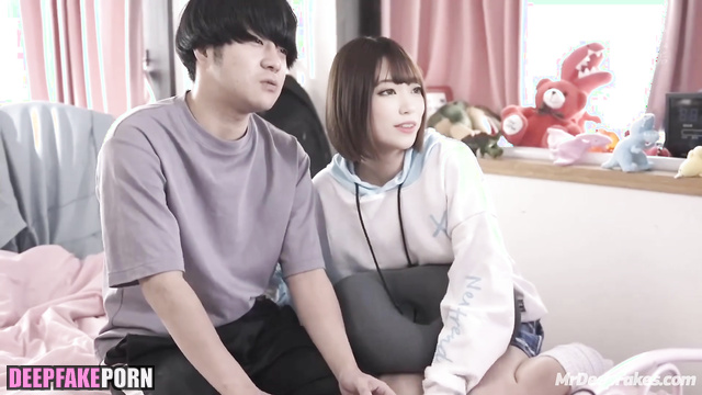 He took out his dick and started jerking off while being next to Emiru ai