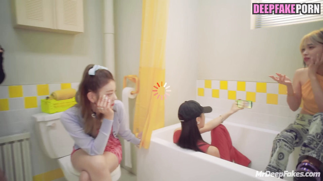 ITZY babes love sex more than anything else - 있지 가짜 연예인 포르노 pmv face swap