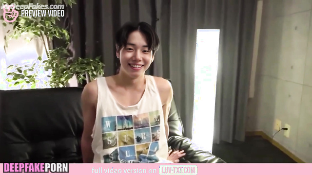 He was asked to undress and he began to do it, Yeonjun ai 투모로우바이투게더 포르노