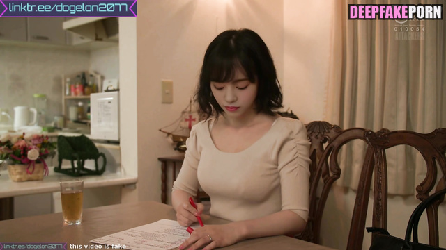 Yujin アイヴ prefers men who older for passionate sex IVE アダルト adult