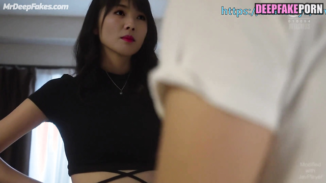 He kisses her and already wants to enter 刘涛 深度学习计划 Liu Tao in fake erotic