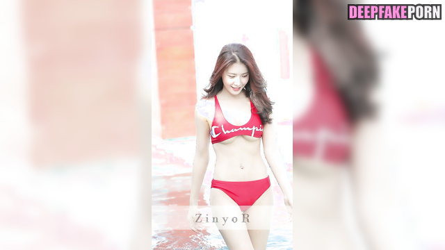 少女時代 ディープフェイクビデオ young Yoona wants to try fuck in the pool - fakeapp