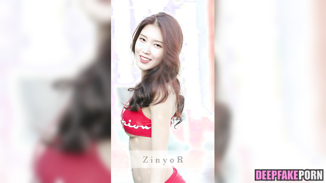 (아이유 딥페이크 영상) IU likes to pick up guys near pools - solo face swap