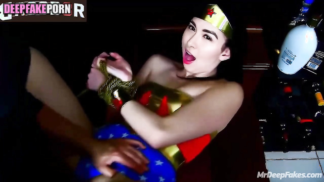 Superhero wants to get orgasm with you / Marian Rivera in adult tapes