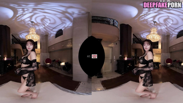 Nao Kosaka 小坂 菜緒 is sure that this lingerie is good for her Hinatazaka46 AI 人工知能