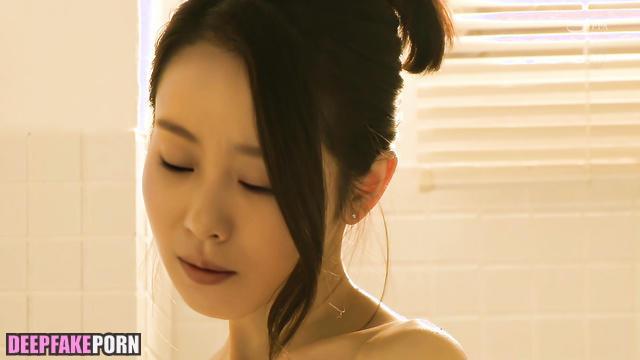 性别 Sex tape Liu Shishi acting like professional dick sucker in bath 刘诗诗 [PREMIUM]