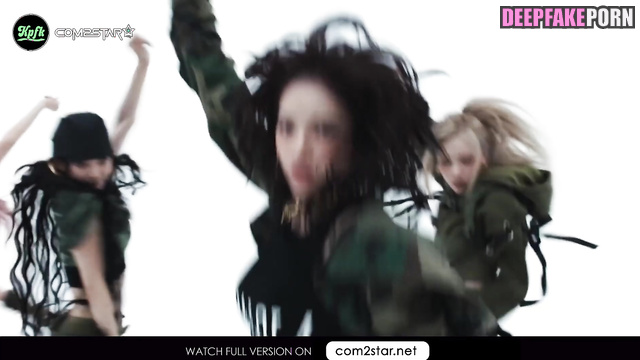 에스파 가짜 포르노 Aespa babes fucked with guys in Venetian mask - hot pmv porn