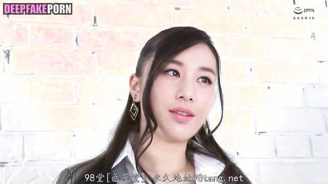 Office lady Huang Shengyi fucked with subordinate / 黄圣依 性爱场面 adul tape [PREMIUM]