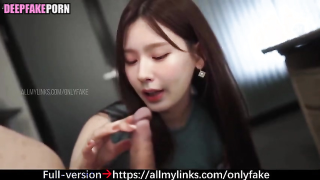 Blowjob for rapid promotion - Miyeon (G)I-DLE face swap / 조미연 가짜 포르노