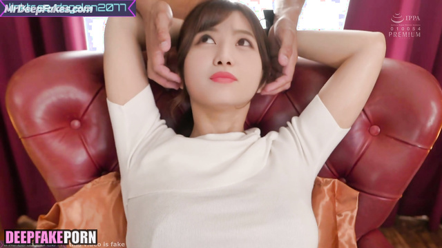 Momo wasn't fucked, she was just satisfied with toys トゥワイス 性別 real fake