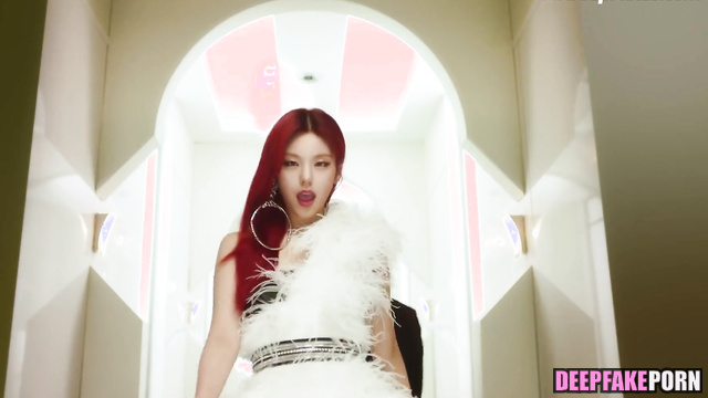 Girl from ITZY band show how they spend their free time with guys 있지 PMV 가짜 포르노 fake porn