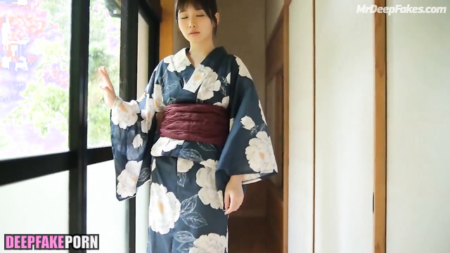 Brunette touching herself in the water / Satomi Ishihara (石原 さとみ ポルノ) ai