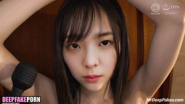 He cumed in her mouth and asked her not to spit it out, fake Lia 리아 있지