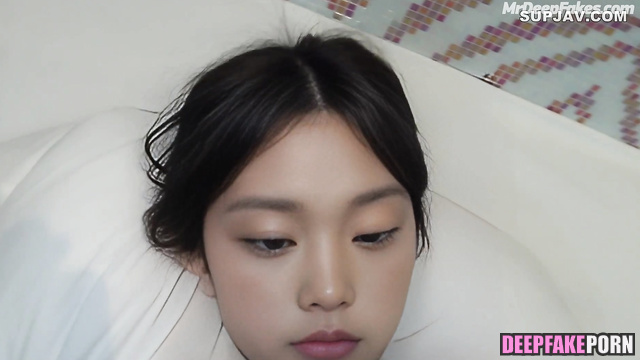 She fucks him but thinks about you - Haerin (ニュージーンズ フェイクポルノ) real fake