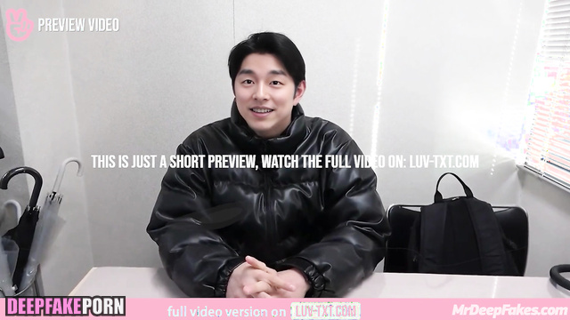 Boyfriend gave him cute bouquet, it was so unexpected 공유 딥페이크 Gong Yoo ai