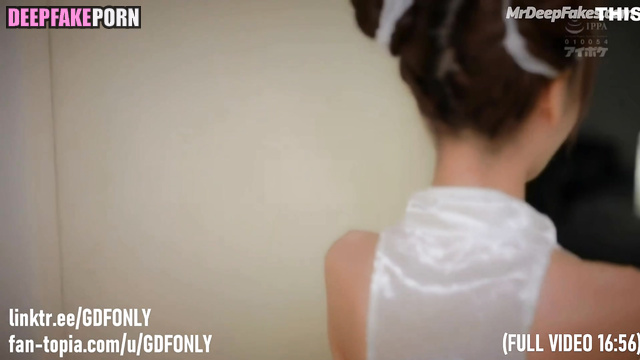 Chungha I.O.I sex in a massage salon [real fake] 청하 아이오아이 섹스 진짜 가짜