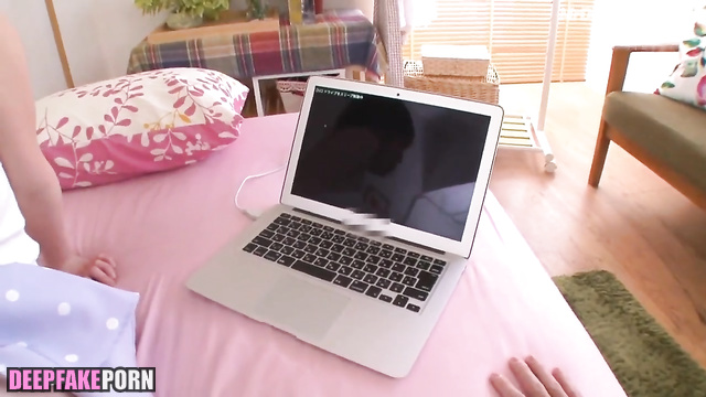 Hot Ayaka Miyoshi is caught on watching porn = AI Sex フェイクポルノ 性別 三吉彩花