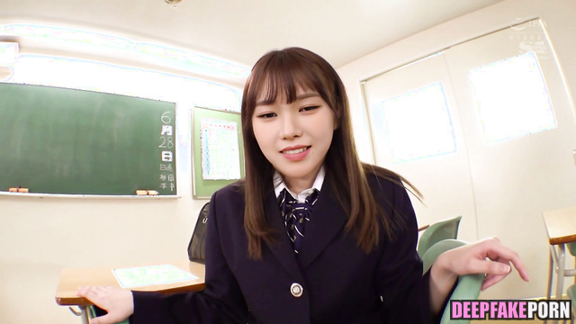 She lost her virginity in classroom 카리나 에스파 Karina internet celebrity [PREMIUM]