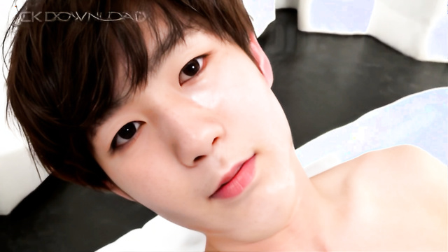 Ryo from NCT Gay Anal Sex and Cum on Face 료 엔시티