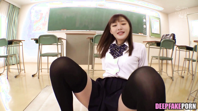 Slutty Minnie 민니 여자 아이들 did it hot in the school, internet celebrity [PREMIUM]