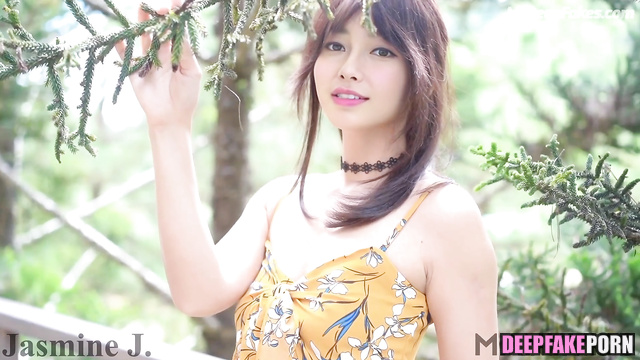 DeepFake tape of dancing petite Angelababy = 智能換臉 裸體 楊穎