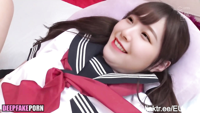 Jiheon 백지헌 looks seductive as schoolgirl deepfake 딥페이크 Fromis_9/프로미스 9