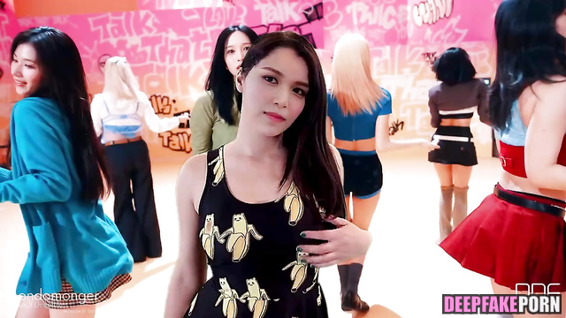 Nude Mina's ass wants your cock ヌード 名井 南 [PREMIUM]